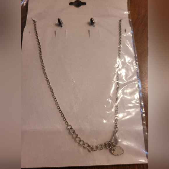 Vintage Necklace and earring set - Picture 4 of 5